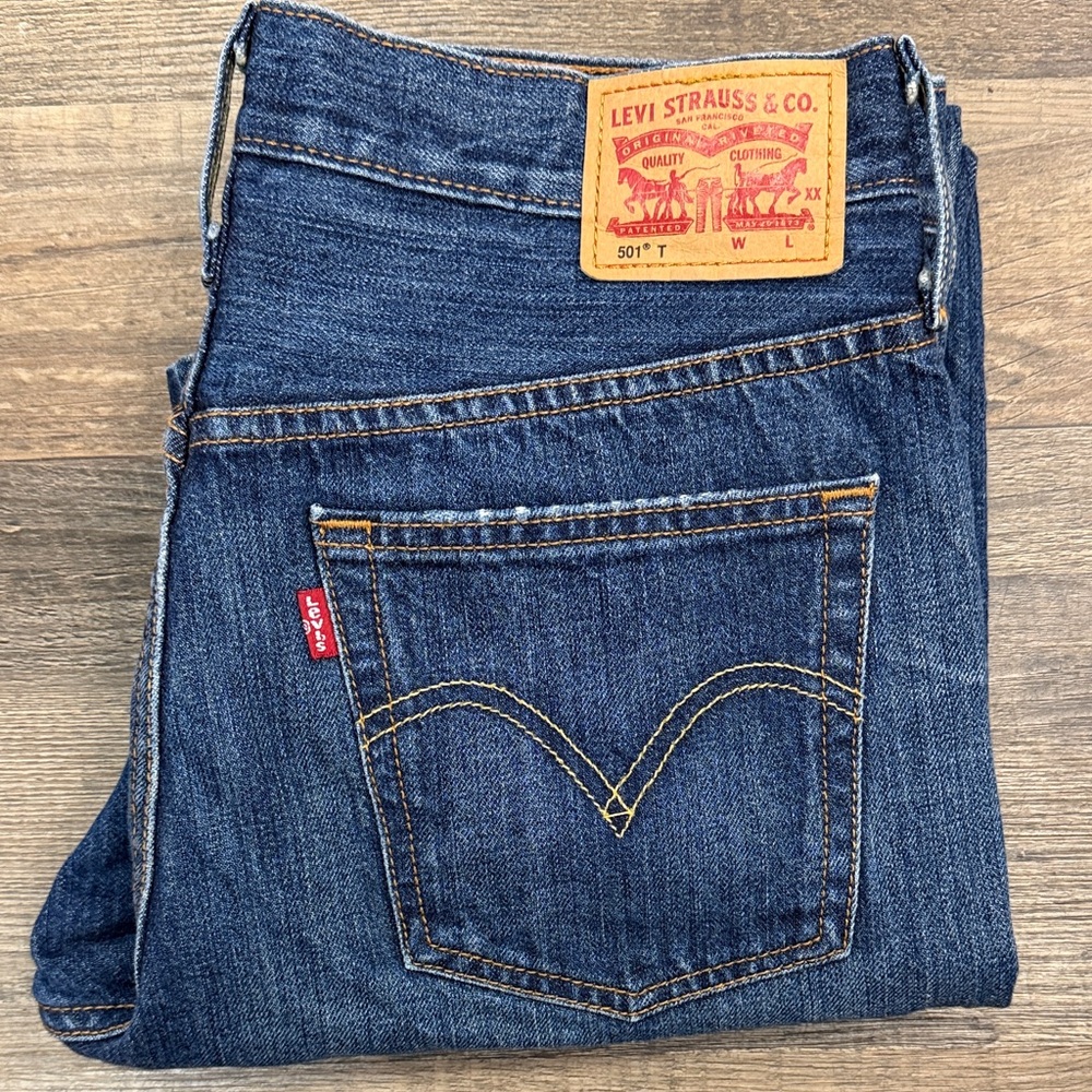 Levi's 501 Dark Blue Straight Distressed Jeans Size 27x28